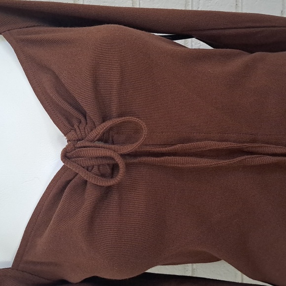 Melrose And Market Brown Tie Front Long Sleeve Top. Size Medium NWT - Picture 4 of 9